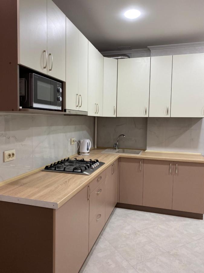 Apartment In Khmelnytsky Street Lviv Dış mekan fotoğraf