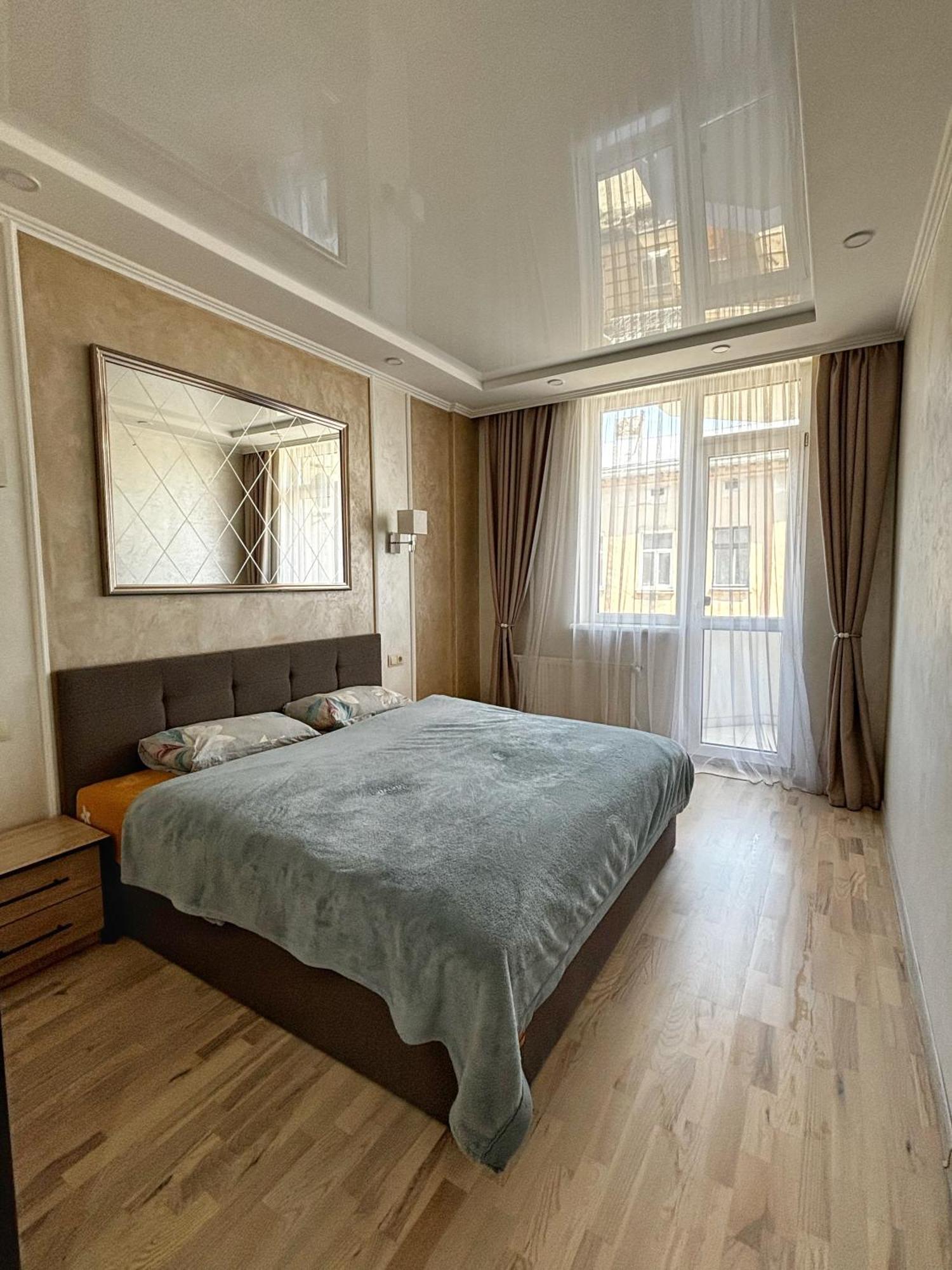 Apartment In Khmelnytsky Street Lviv Dış mekan fotoğraf